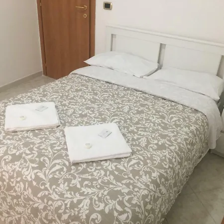 Palazzo Del Carmine 3* Bari