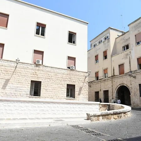Palazzo Del Carmine Bari